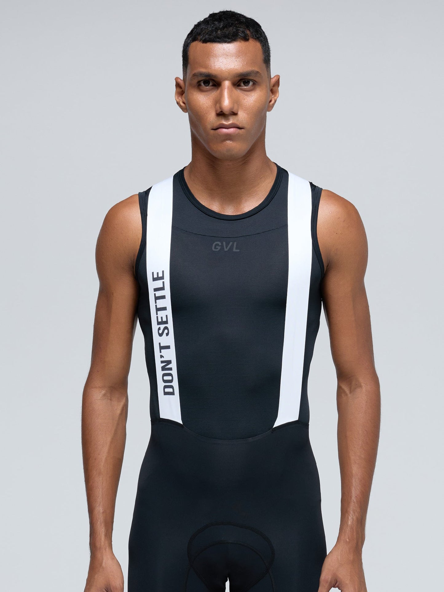 CAMISETA INTERNA GVL ULTRA LIGERA NEGRA