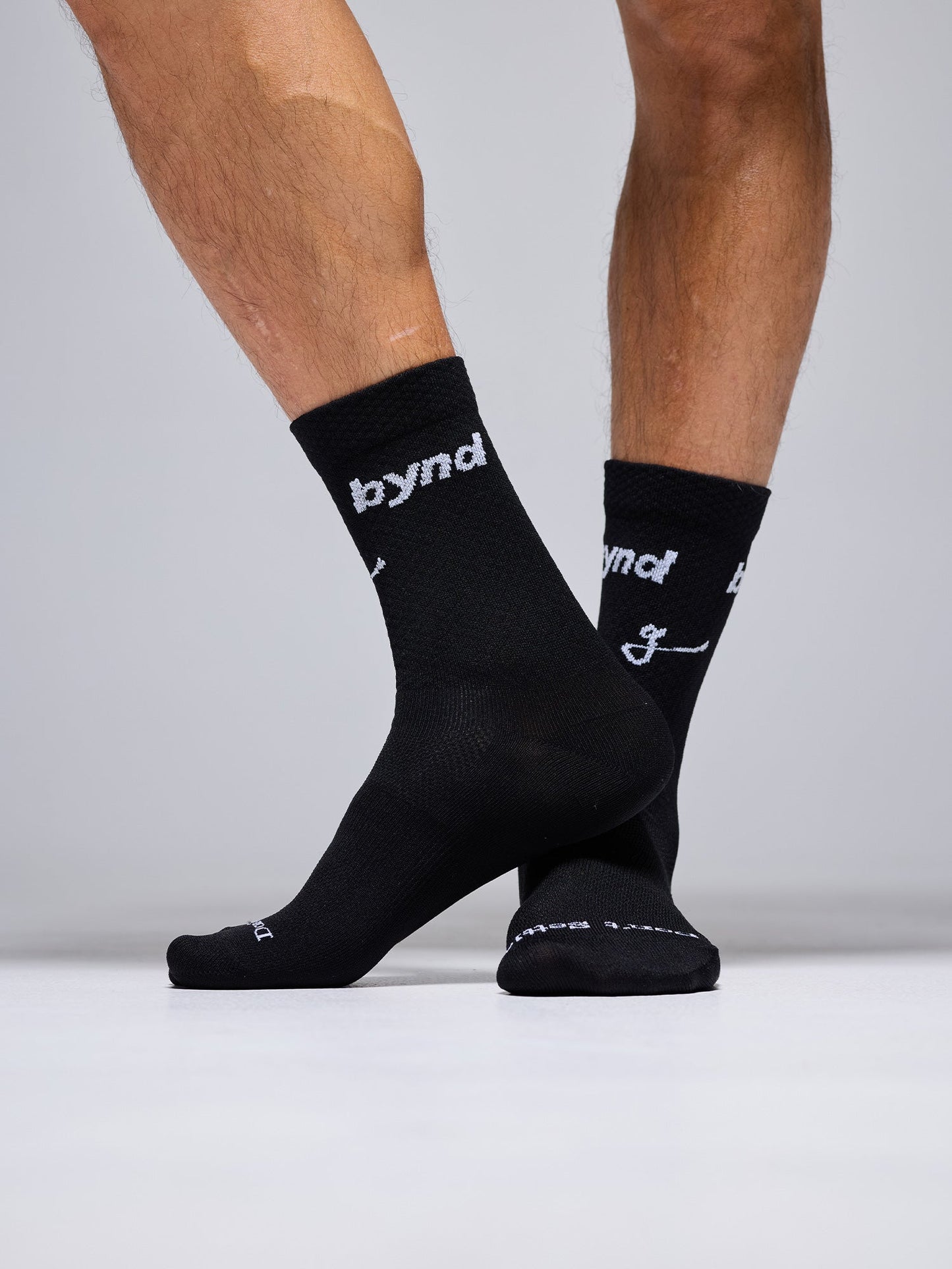 ULTRA BYND SOCKS - NEGRO