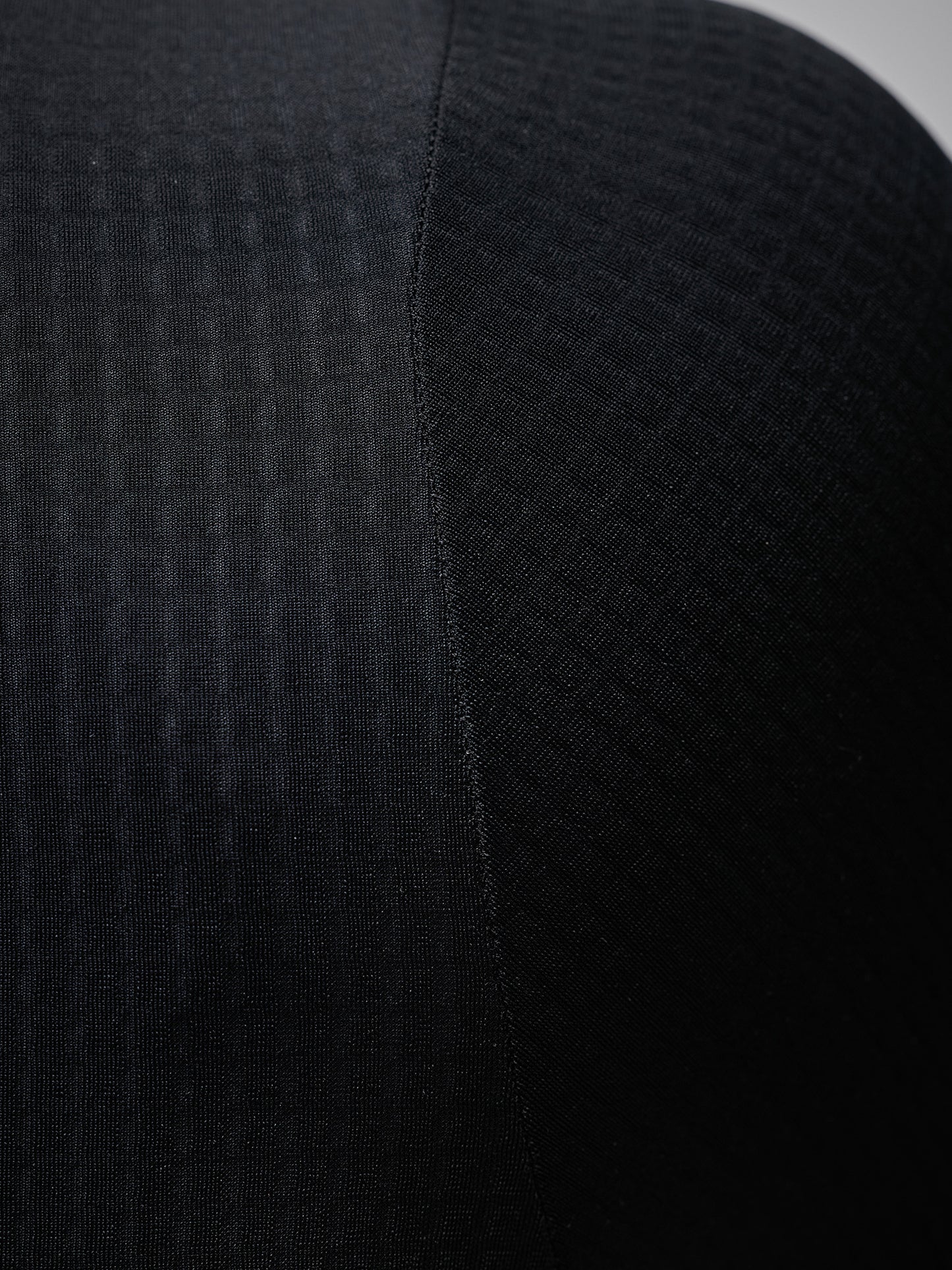 CAMISETA TÉRMICA MODERN CLASSIC - NEGRO