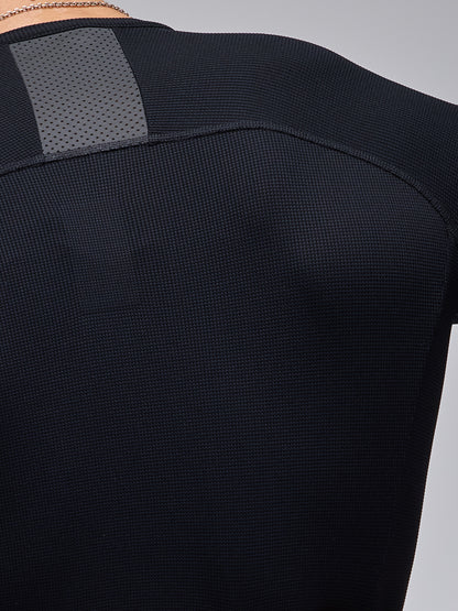 MODERN CLASSIC WAFFLE SS JERSEY - BLACK