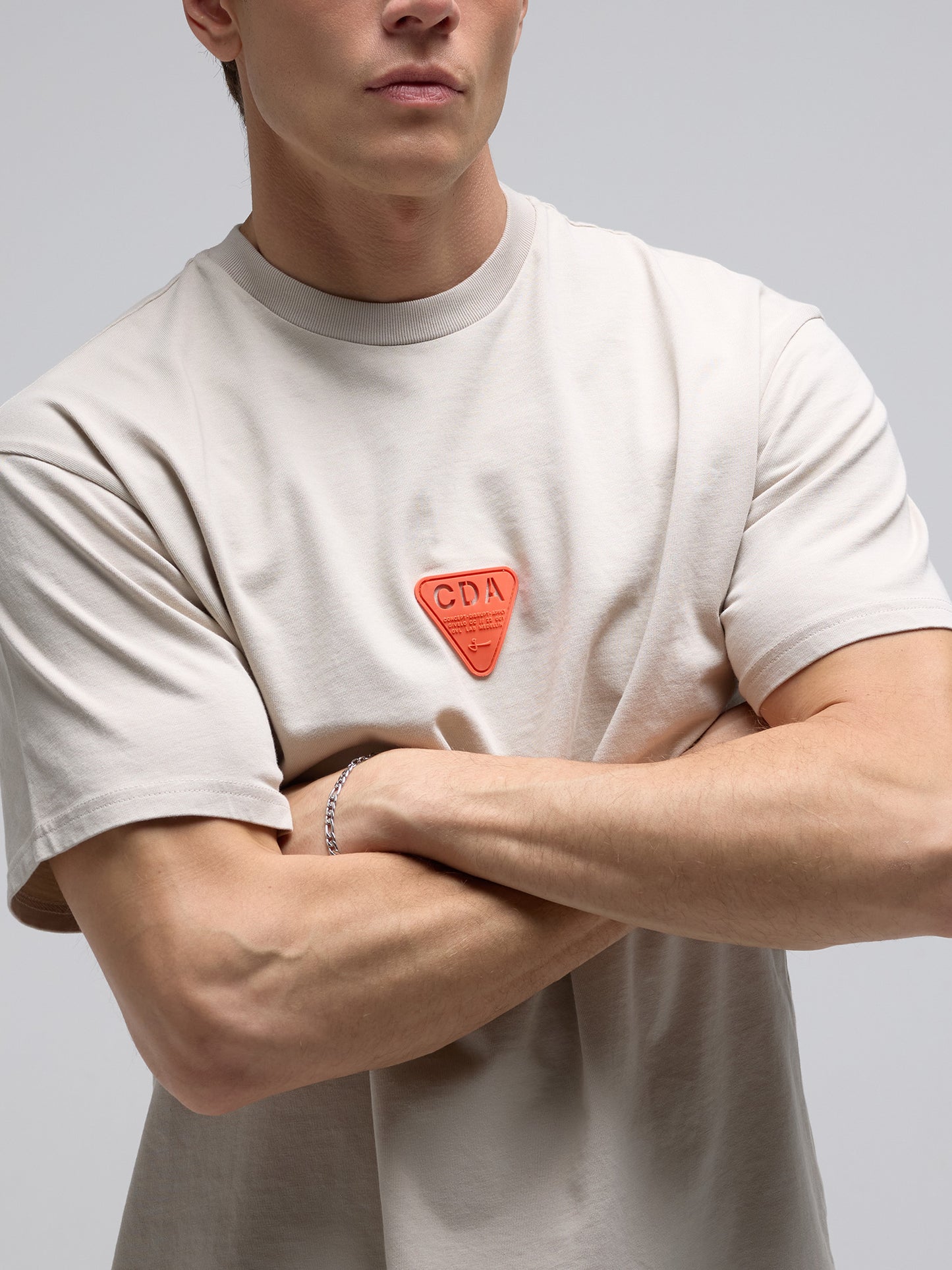 CAMISETA OVERSIZED CDA 100% ALGODÓN - CREAM